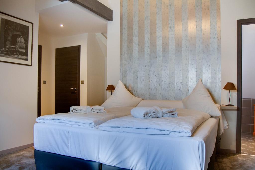 L'Etape 9 Bed & Breakfast Klingenthal Rom bilde